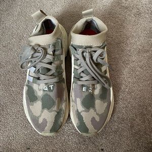 adidas primeknit sneakers